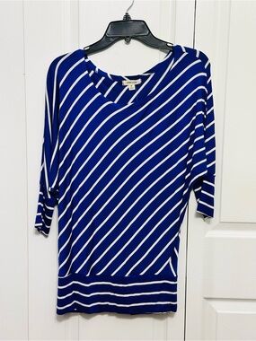 Love Culture Blue and White Diagonal Stripe Short Sleeve Tee